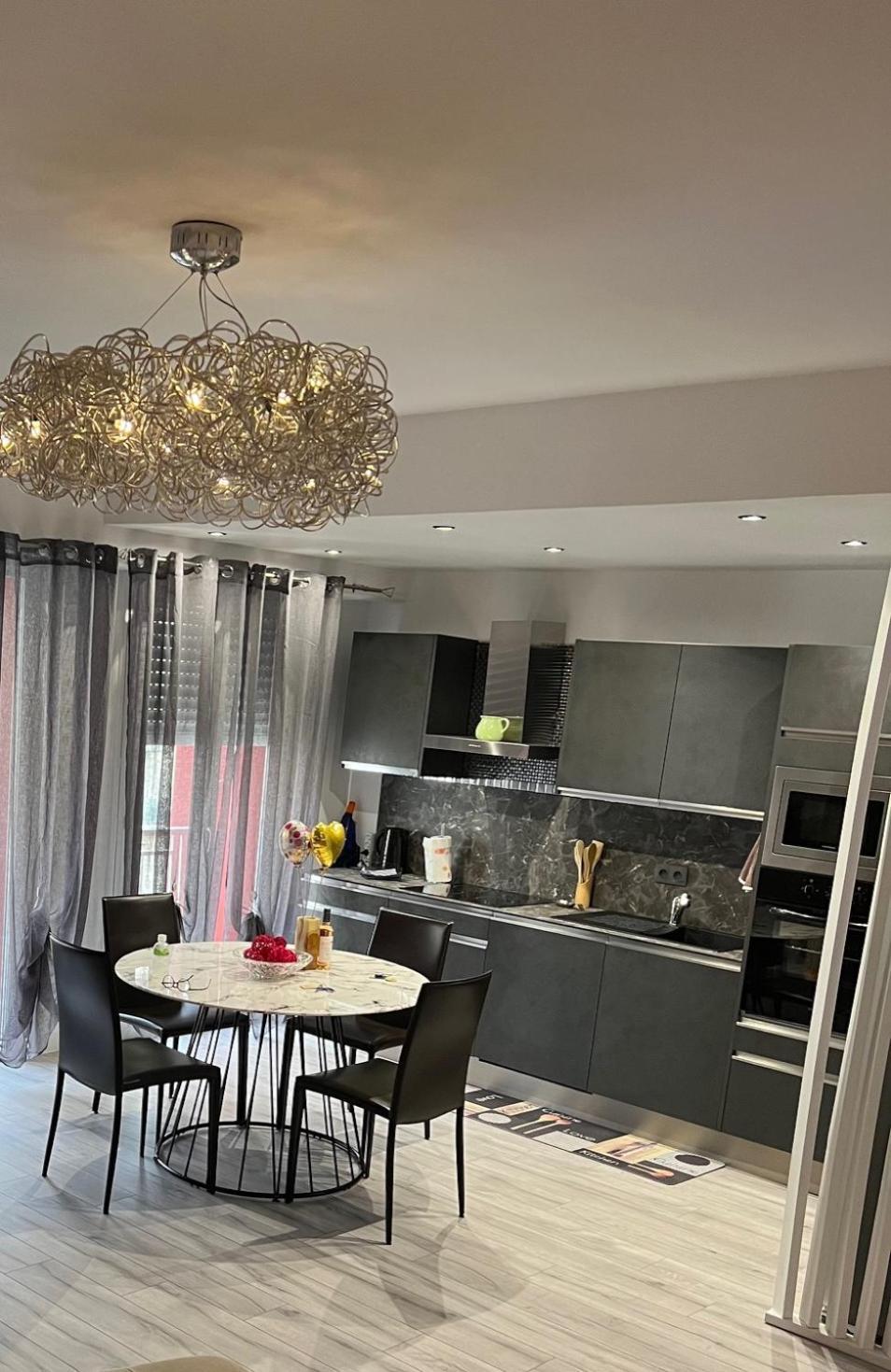 Gorgeous 2 Bedrooms Holiday Apartement Nice Luaran gambar