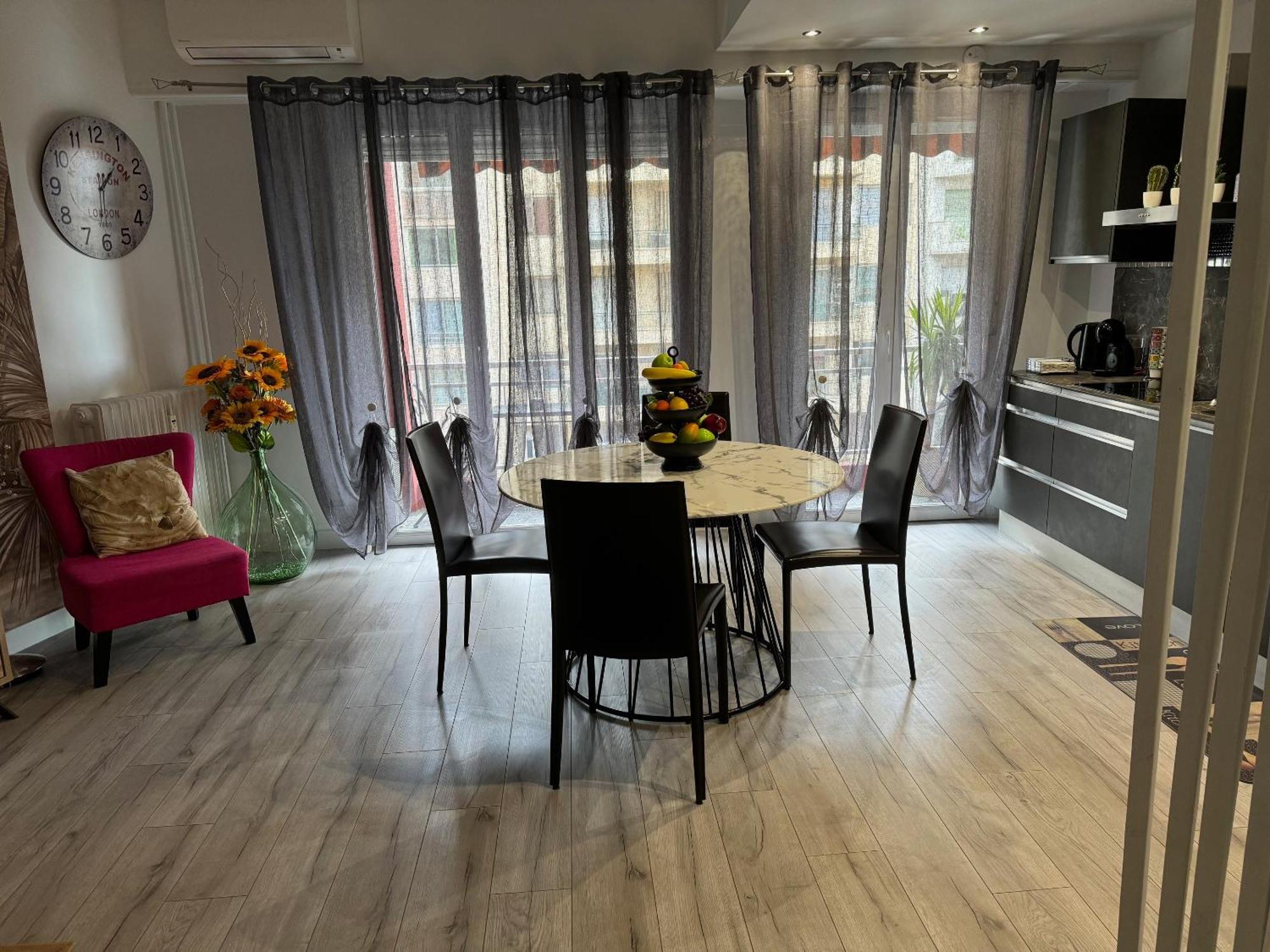 Gorgeous 2 Bedrooms Holiday Apartement Nice Luaran gambar