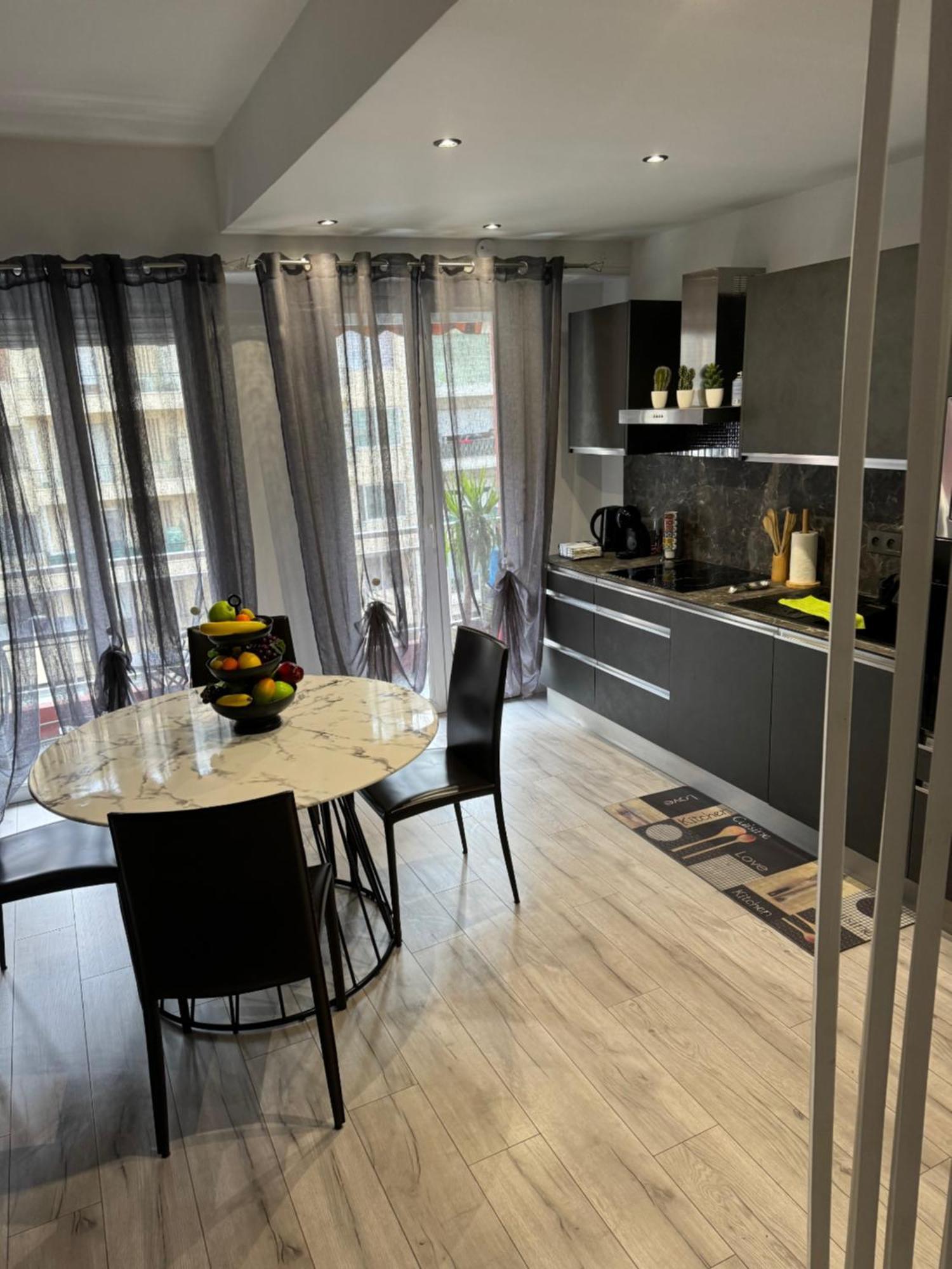 Gorgeous 2 Bedrooms Holiday Apartement Nice Luaran gambar